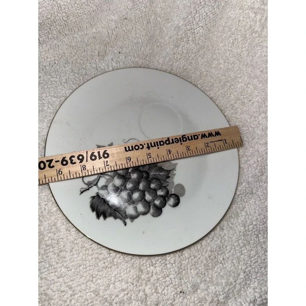Vintage Winterling Bavaria Porcelain Plate Grape Design White Glossy‎